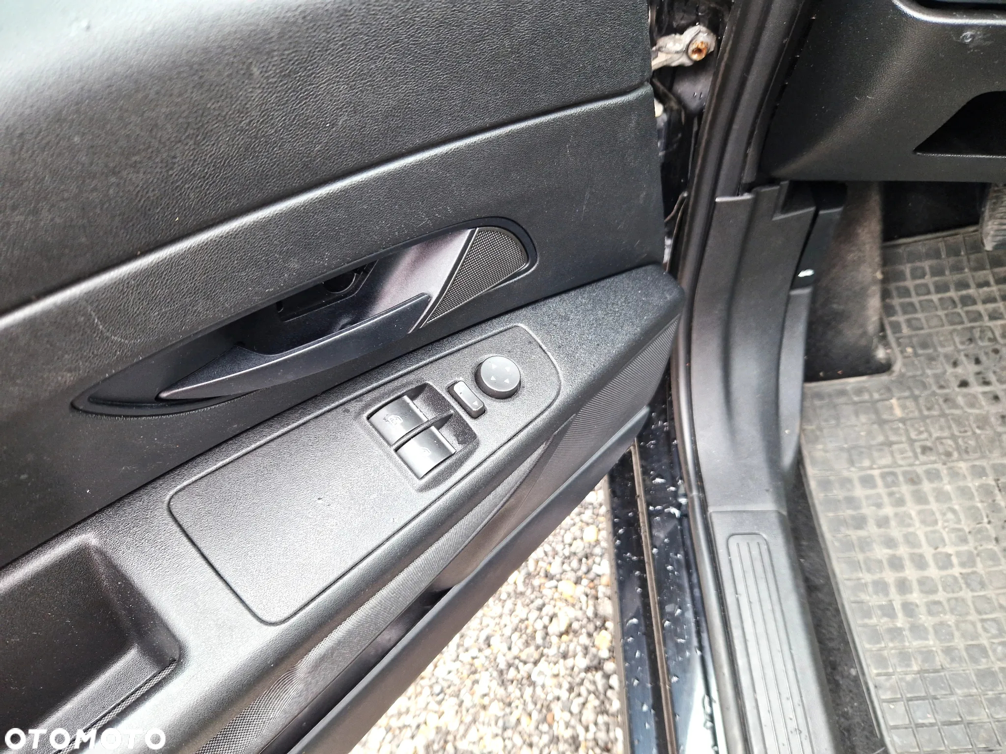 Fiat Grande Punto - 11