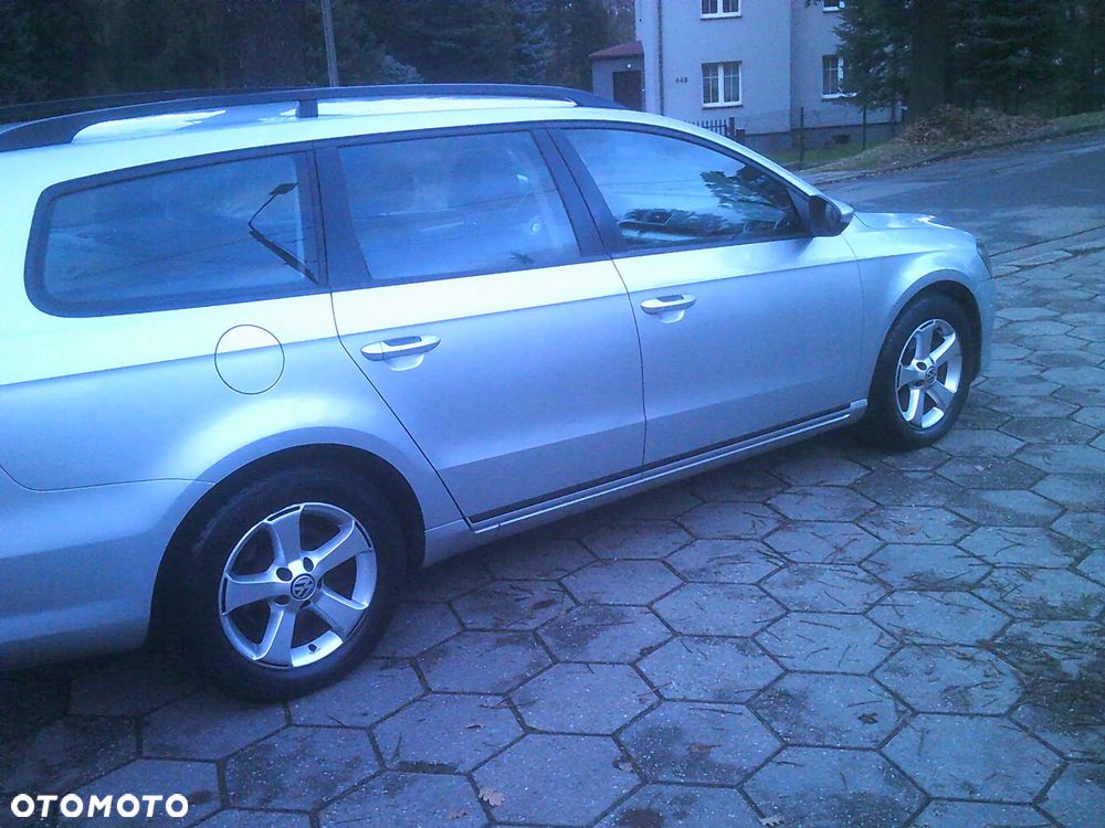 Volkswagen Passat 1.4 TSI BlueMotion Technology Comfortline - 4