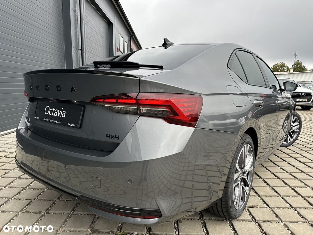 Skoda Octavia 2.0 TSI Sportline 4x4 DSG - 34