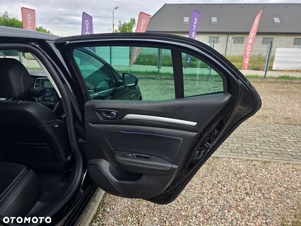 Renault Megane 1.3 TCe FAP Limited - 12