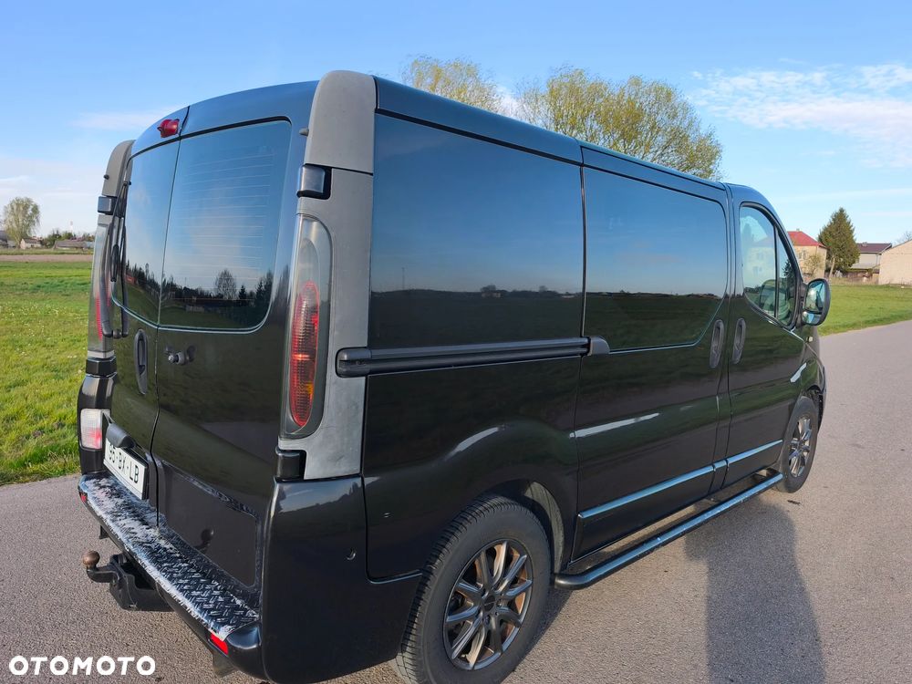 Opel Vivaro - 9