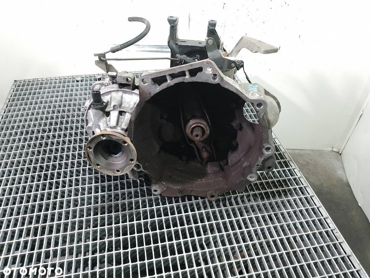 SKRZYNIA BIEGÓW MANUALNA SEAT IBIZA III JCZ 1.4 TDI - 1