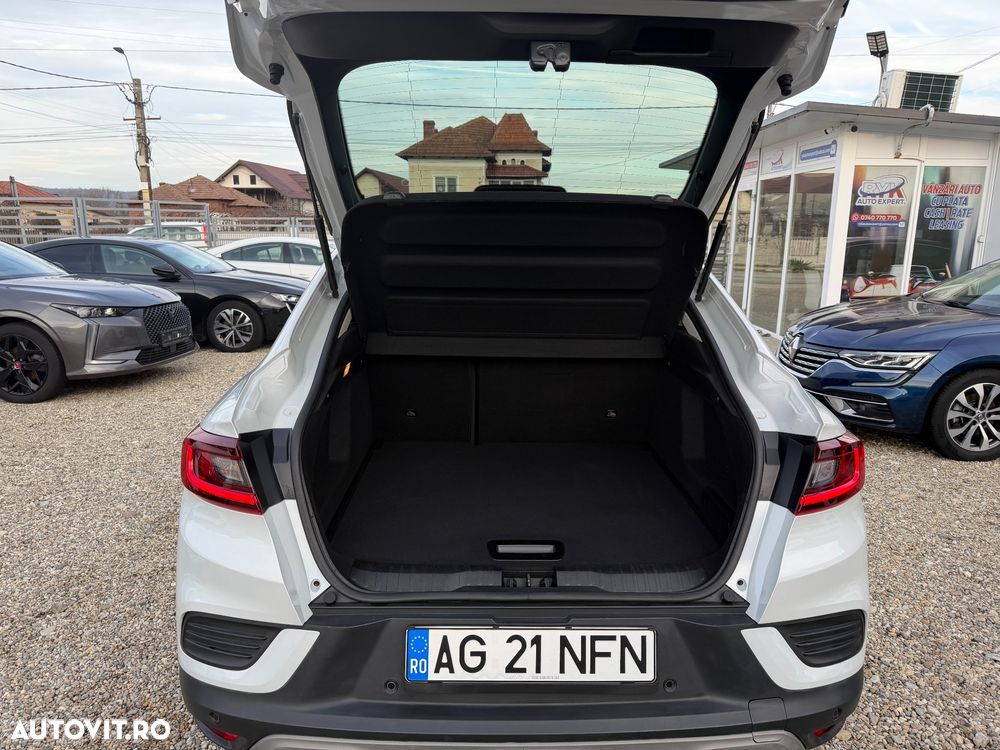 Renault Arkana E-TECH RS Line - 15