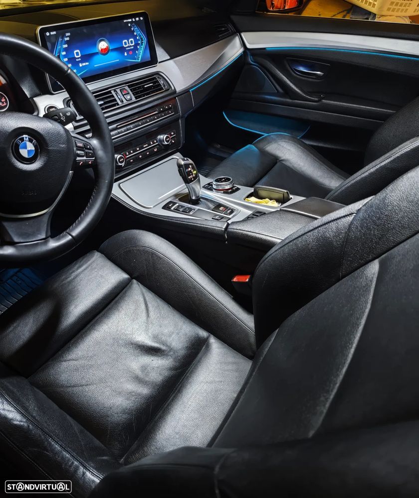 BMW 525 d Exclusive Auto - 8