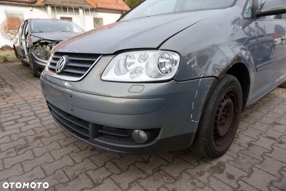 ZDERZAK PRZEDNI TOURAN I 1T LA7X  SZARY VOLKSWAGEN 2003-2006 - 2