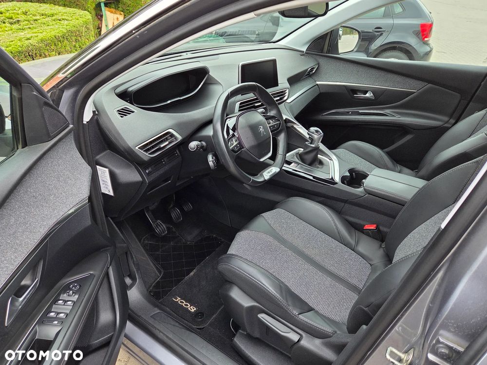 Peugeot 3008 - 15