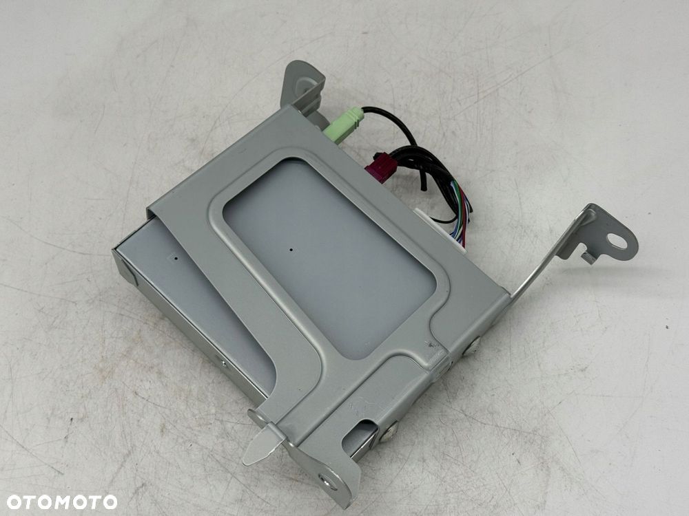 stacja multimedialna radio renault megane e-tech 284a32181r - 2