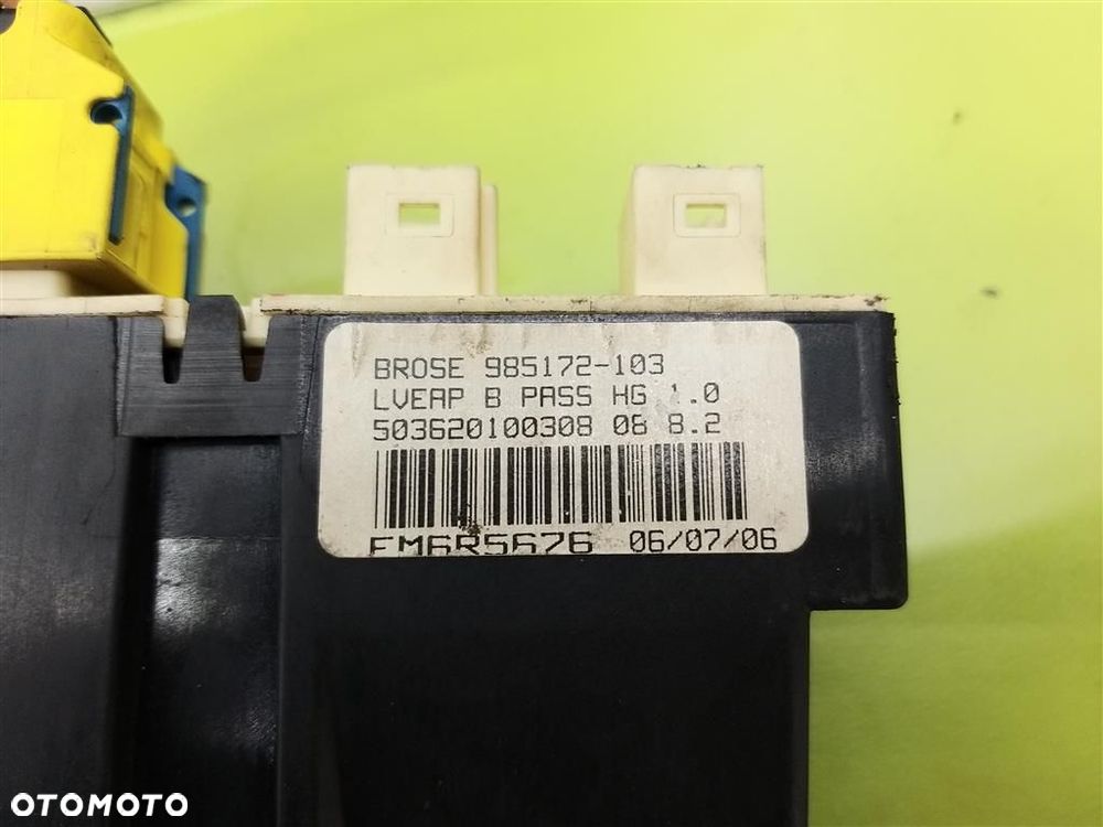 Podnośnik szyby przód prawy Peugeot 307 CC 2003-2008r 9660037780 CABRIO - 4