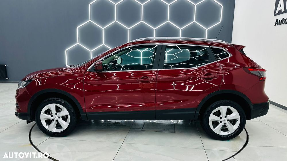 Nissan Qashqai 1.2 DIG-T N-Vision - 31