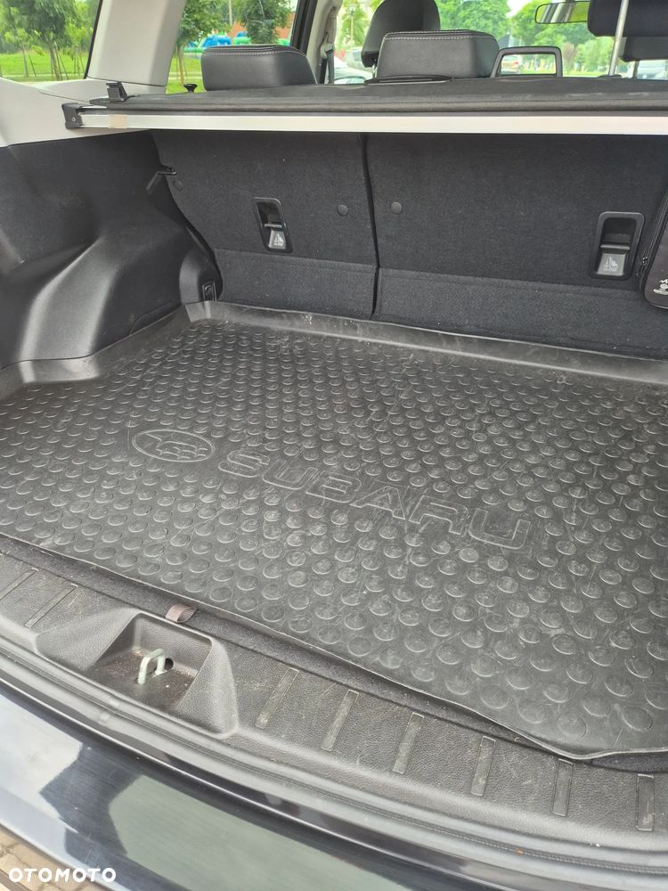 Subaru Forester 2.0XT Platinum Lineartronic - 13