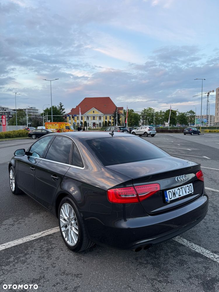 Audi A4 Limousine 1.8 TFSI Multitronic - 9