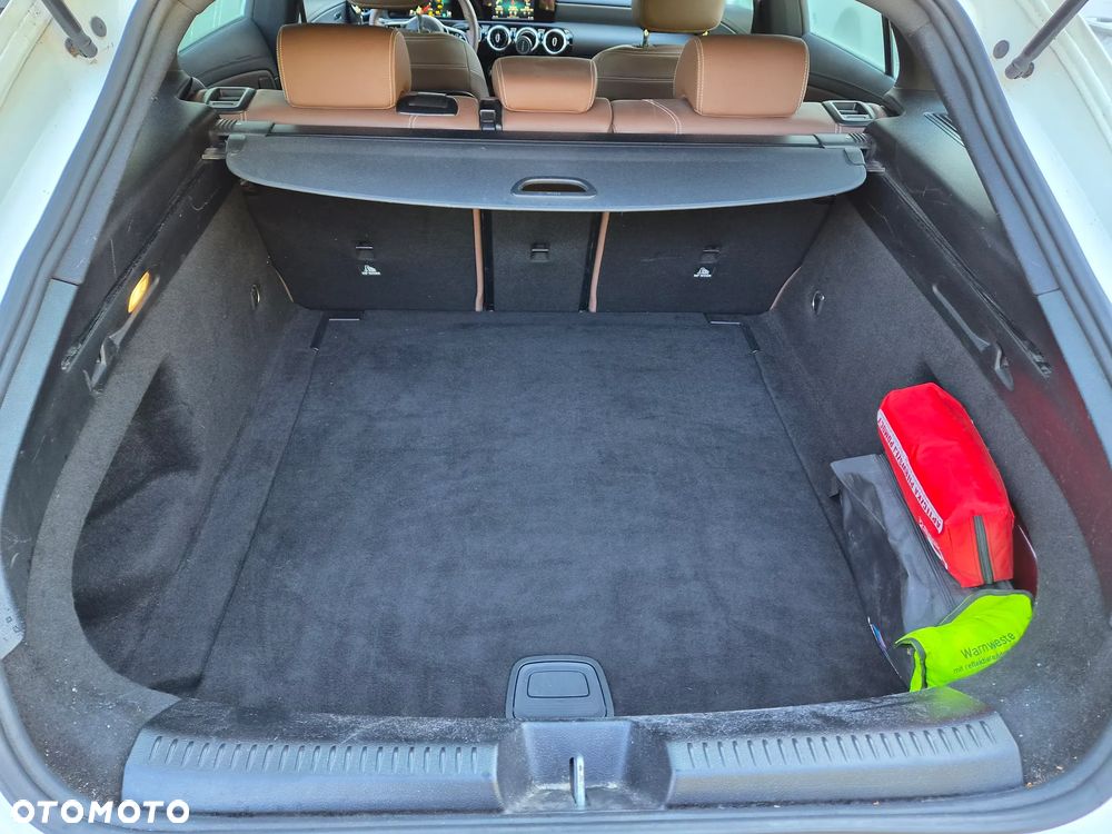 Mercedes-Benz CLA 180 d 7G-DCT Progressive - 34