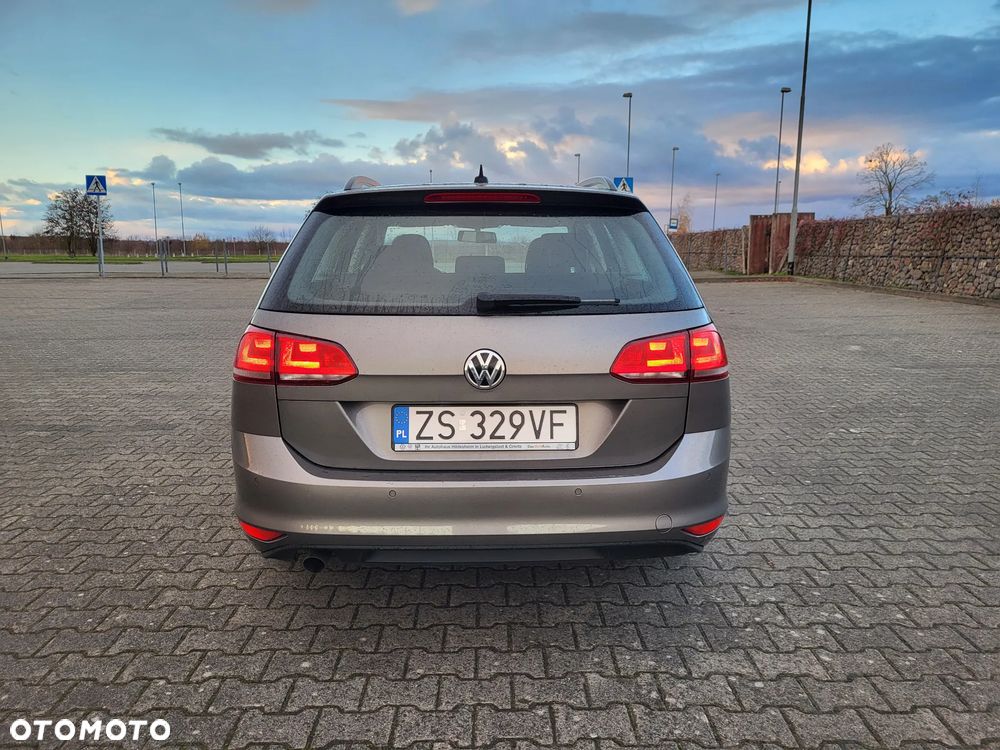 Volkswagen Golf 1.6 TDI BlueMotion Technology DSG Trendline - 9