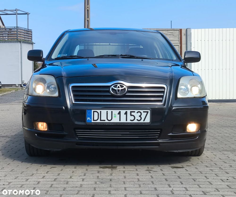 Toyota Avensis - 3