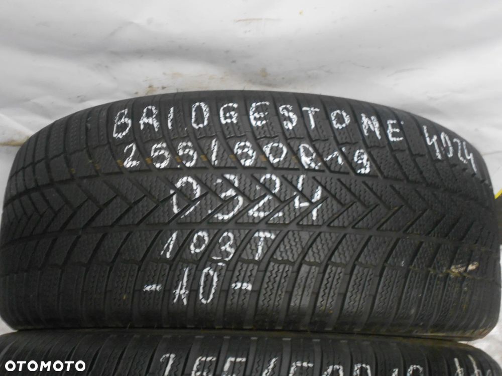 OPONY 255/50R19 BRIDGESTONE BLIZZAK LM005  AO DOT 0824 - 3