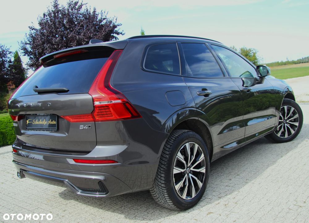 Volvo XC 60 B4 D AWD Plus Dark - 13