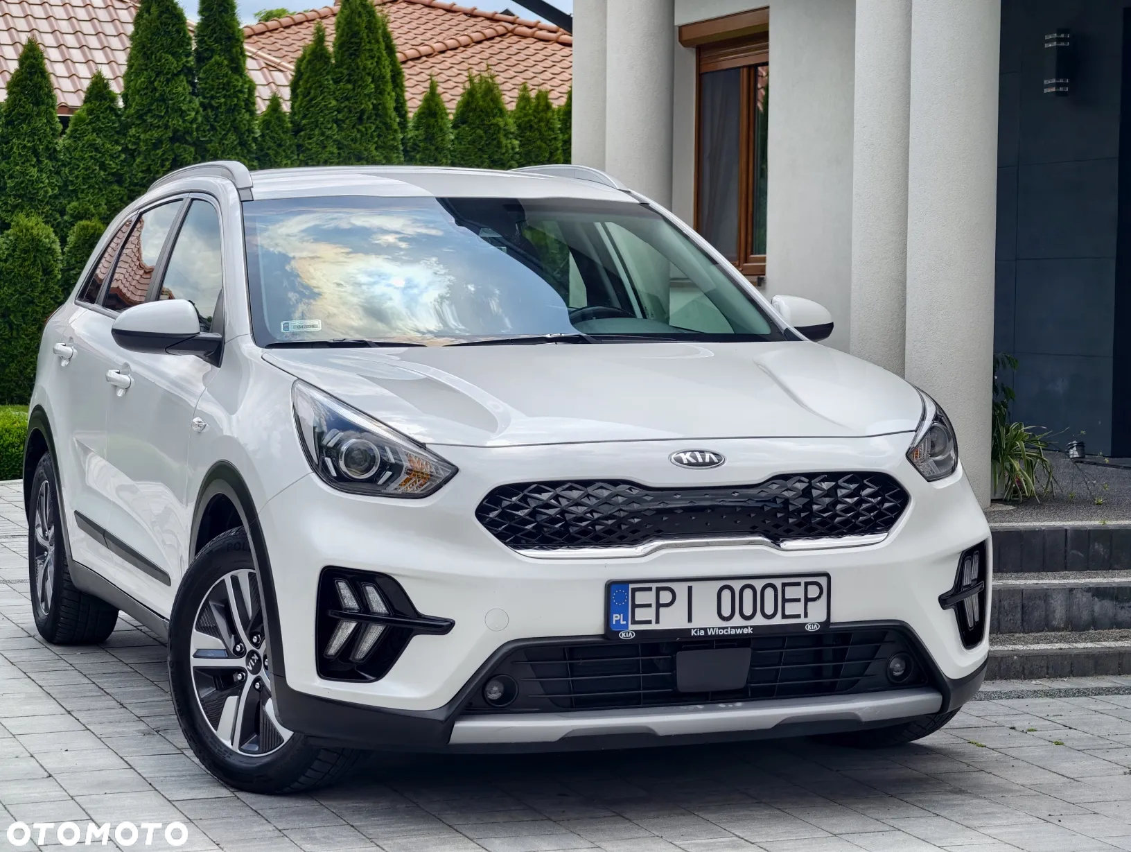 Kia Niro 1.6 GDI Hybrid L Business Line - 17