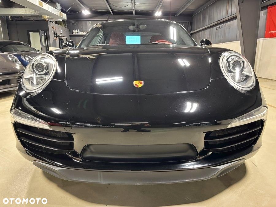 Porsche 911 Carrera S PDK - 8