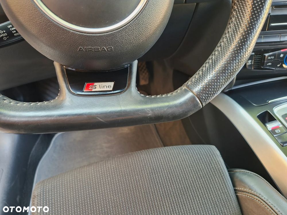 Audi A4 Avant 2.0 TDI DPF multitronic S line Sportpaket - 23