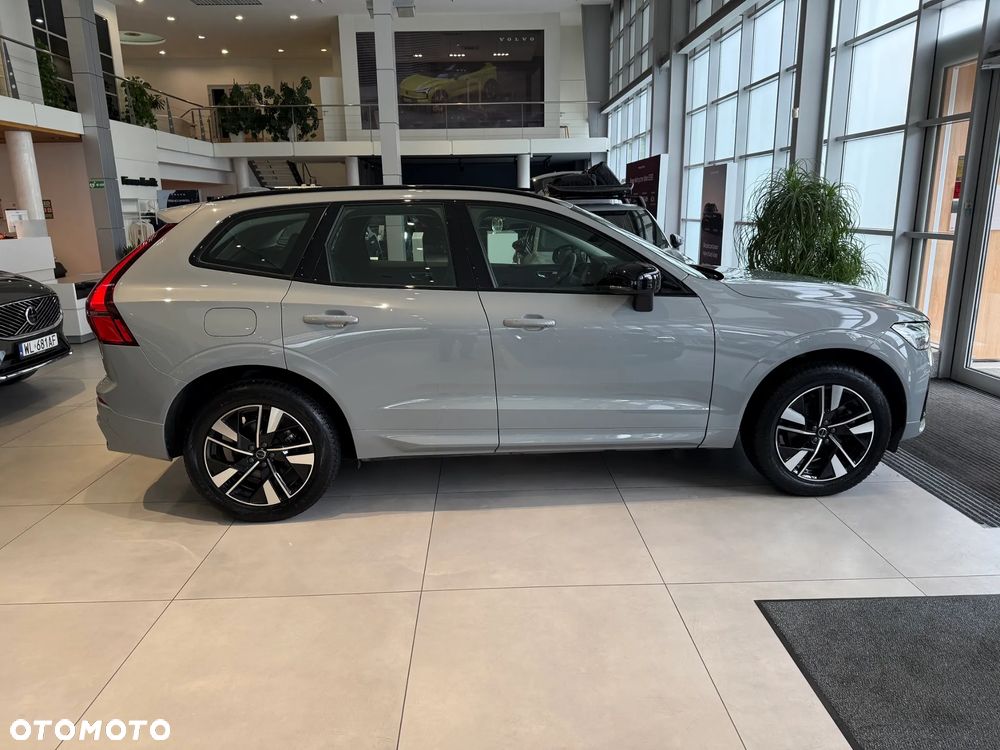Volvo XC 60 B5 B AWD Plus Dark - 6