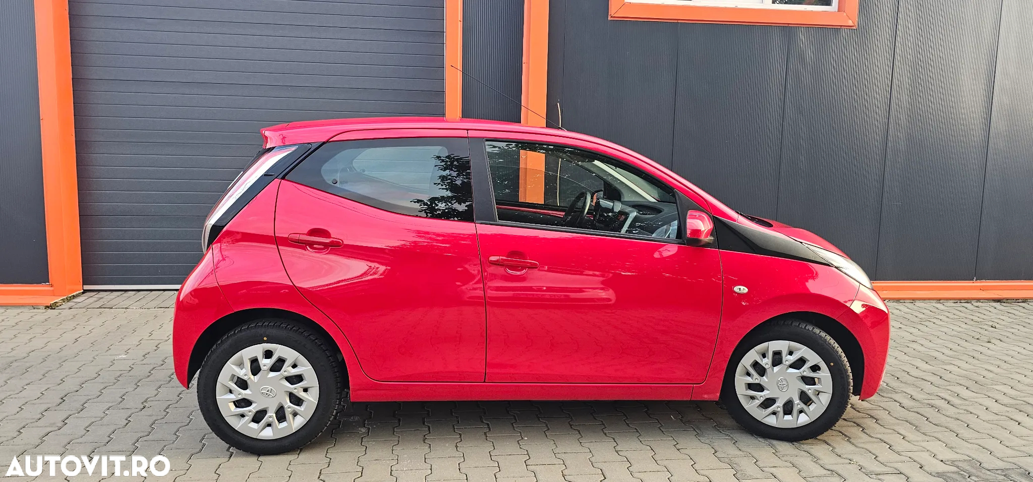 Toyota Aygo 1.0 X - cite Red - 9