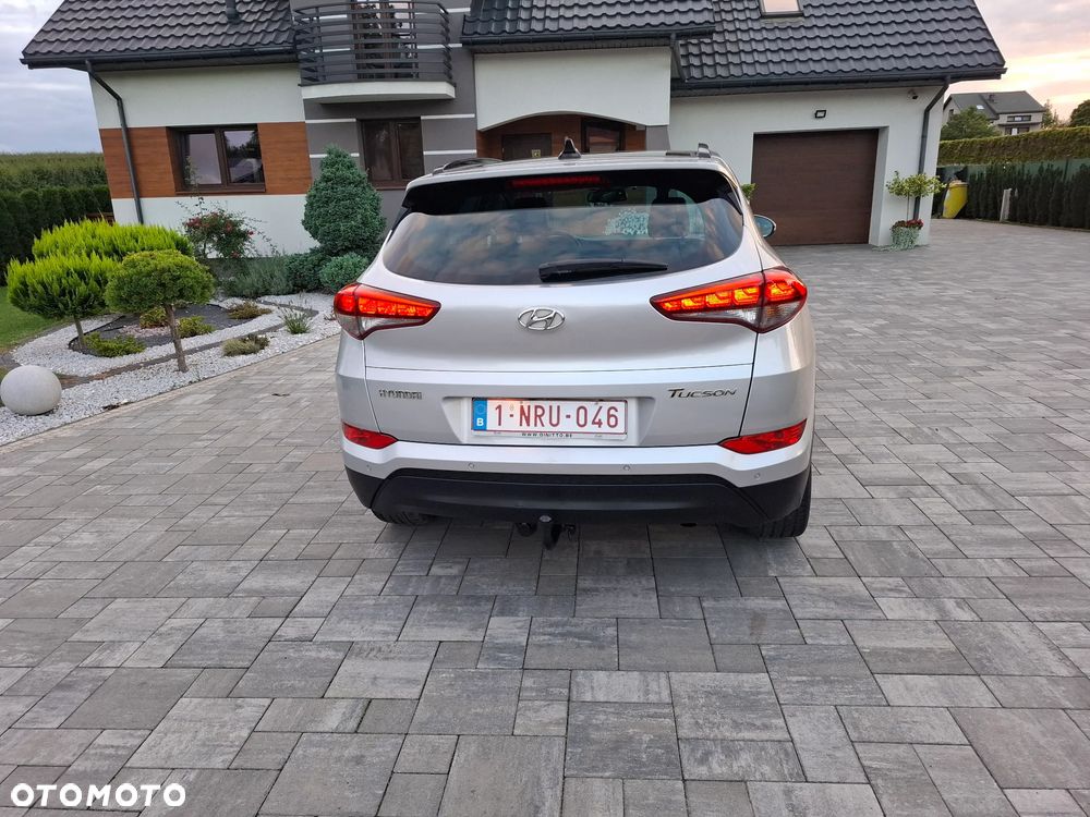 Hyundai Tucson blue 1.7 CRDi 2WD DCT Premium - 13