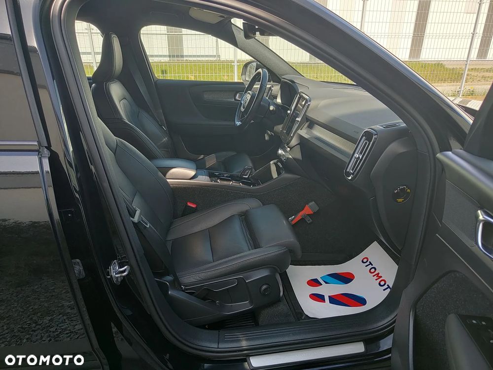 Volvo XC 40 T3 Geartronic RDesign - 12