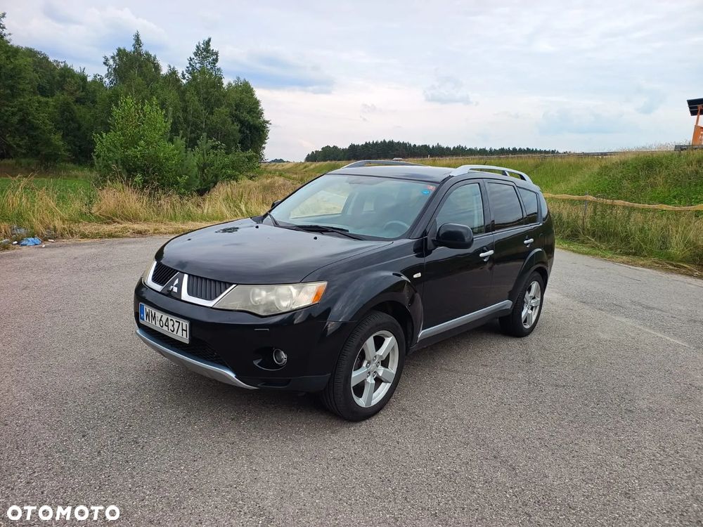 Mitsubishi Outlander 2.0 DID Instyle - 2