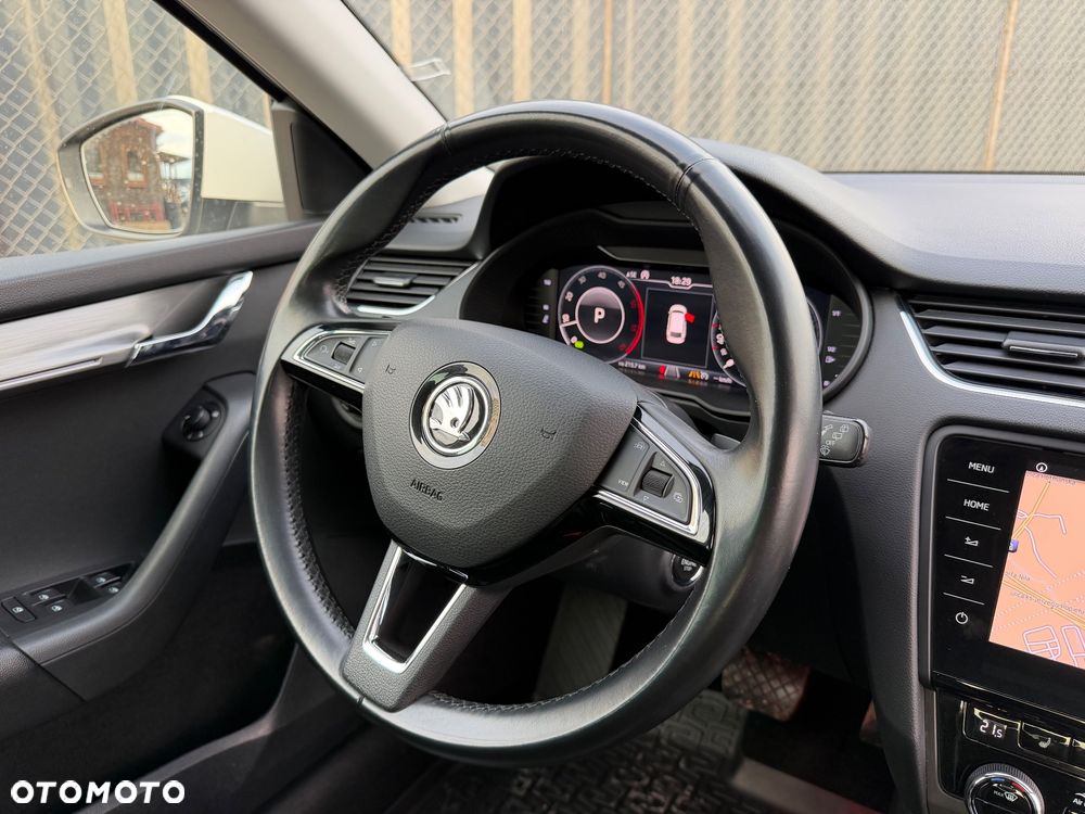 Skoda Octavia 1.6 TDI DSG Premium Edition - 26