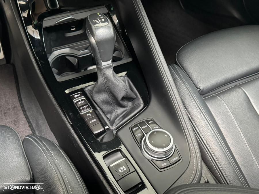 BMW X2 25 e xDrive Pack 50 anos M - 38