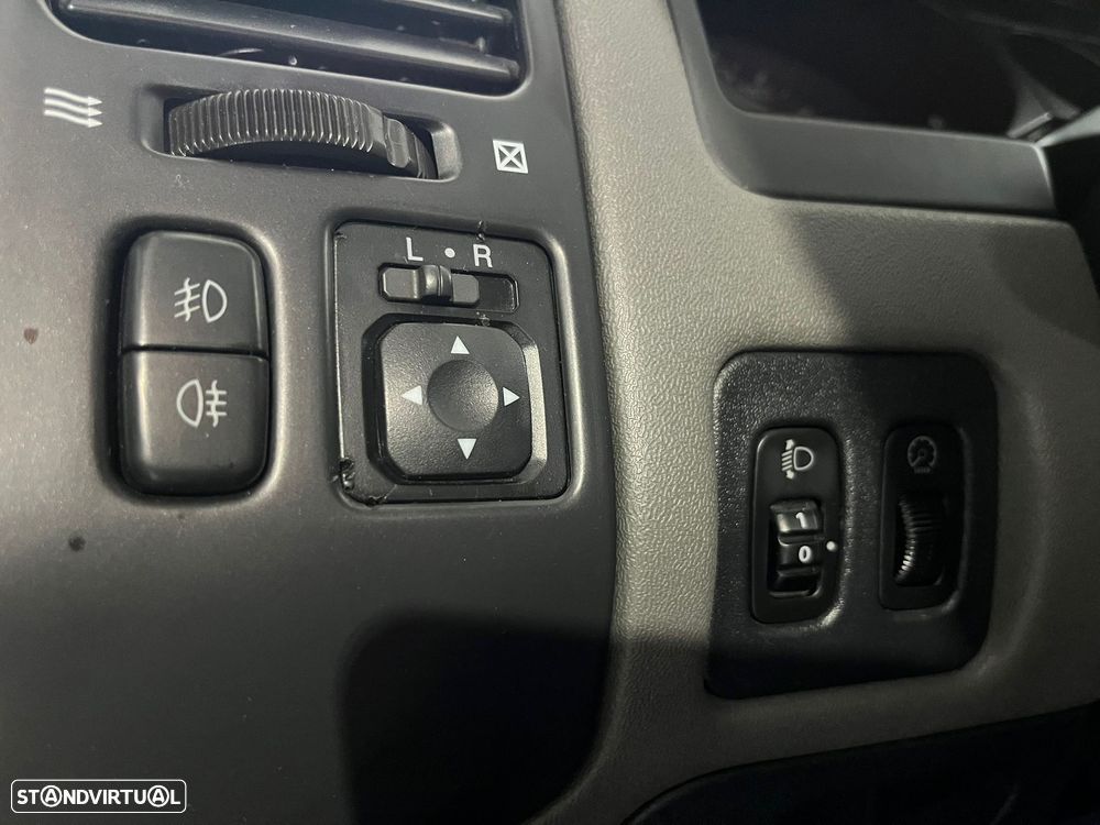 Mitsubishi Pajero 3.2 DI-D GLS ABS - 20