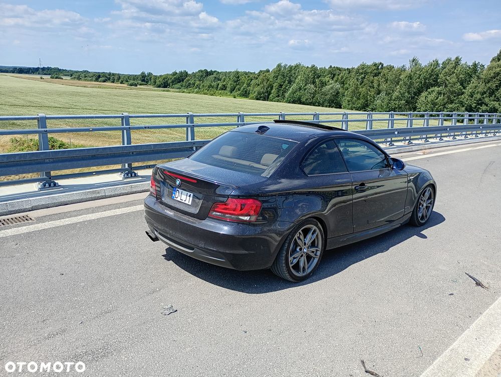 BMW Seria 1 135i Limited Edition Lifestyle mit M Sportpaket - 3