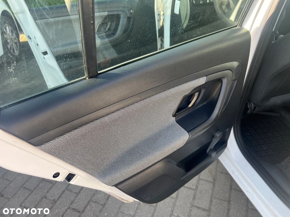 Skoda Fabia 1.6 TDI DPF Active - 15