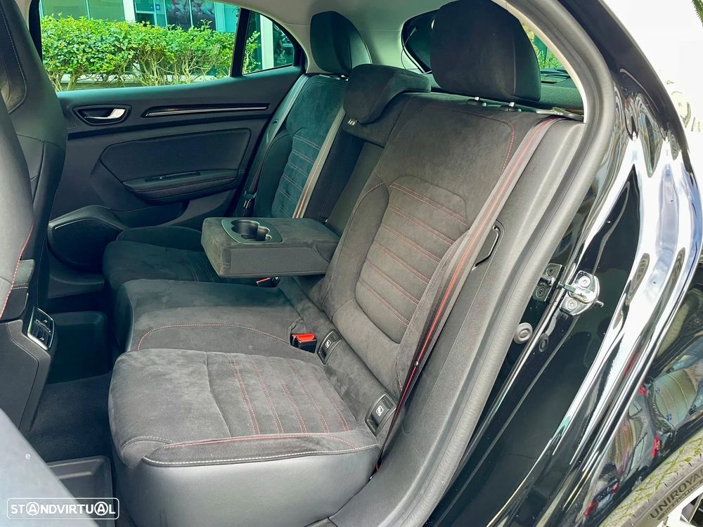 Renault Mégane 1.8 TCe R.S. EDC - 11