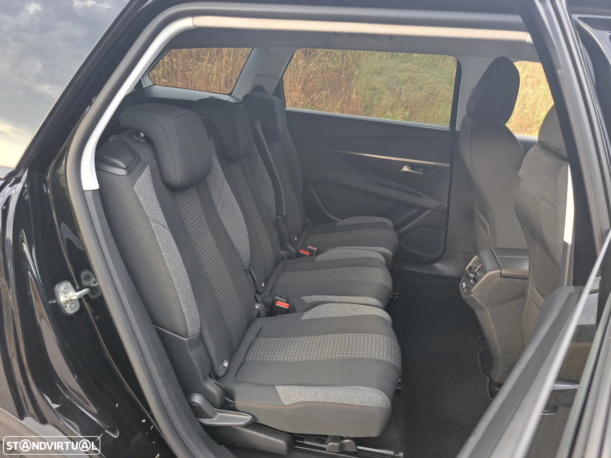Peugeot 5008 1.5 BlueHDi Active Pack EAT8 - 31