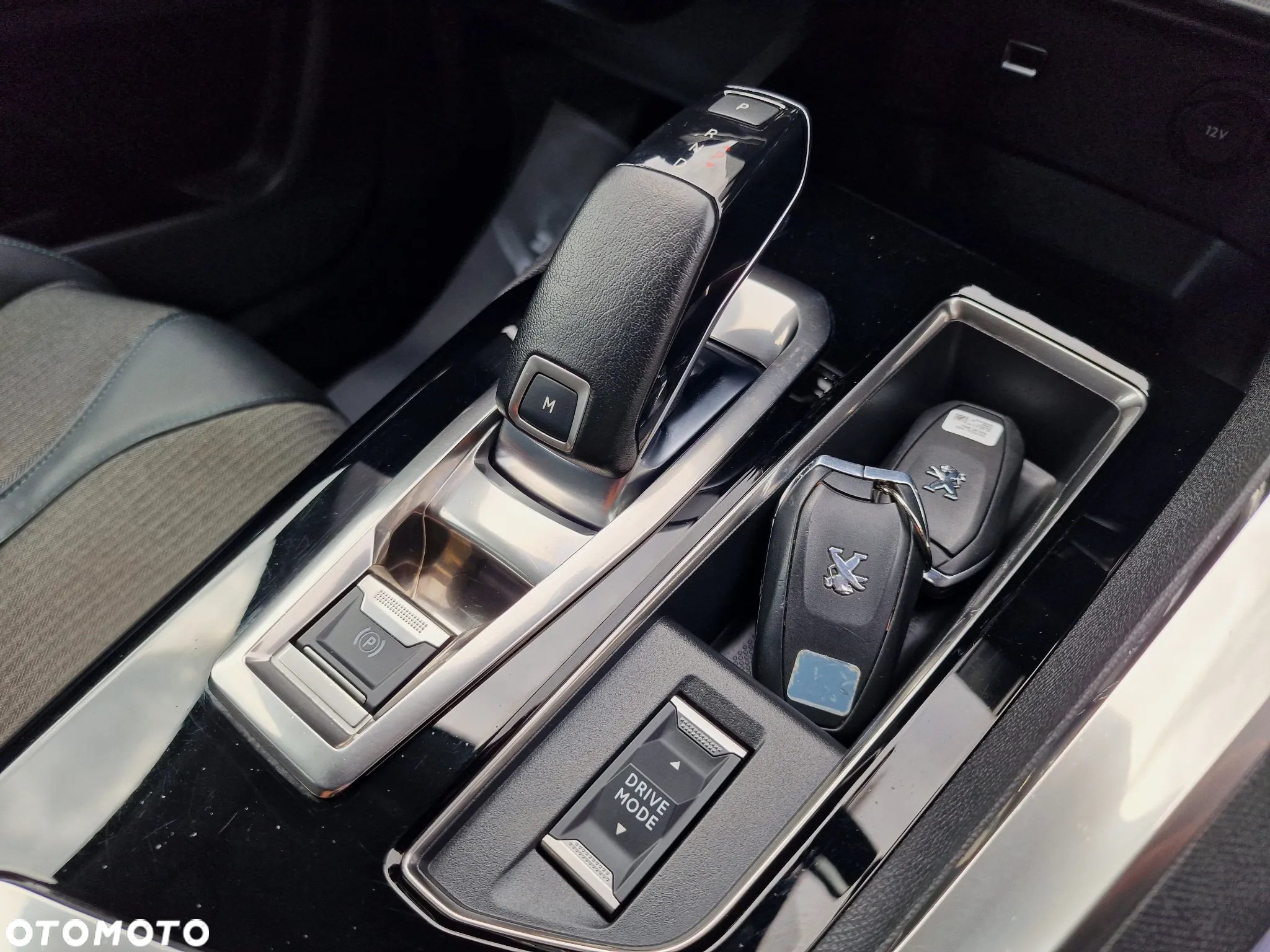Peugeot 3008 1.5 BlueHDi Allure S&S EAT8 - 20