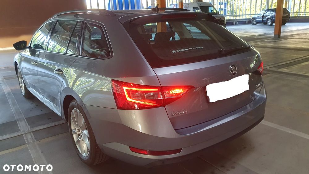 Skoda Superb 1.5 TSI ACT Active - 7