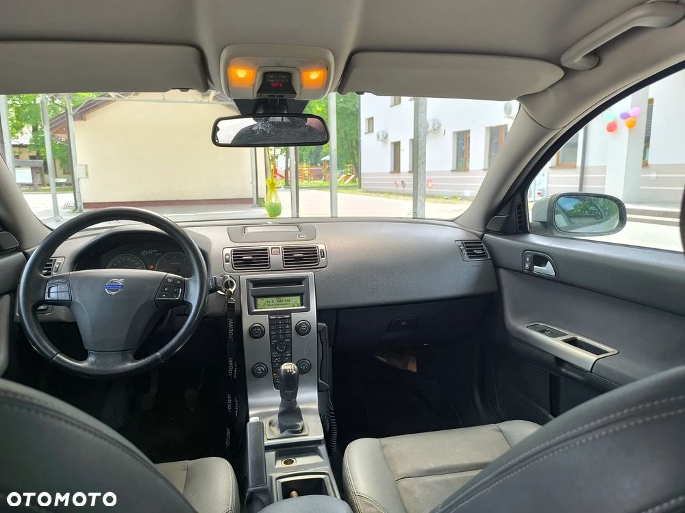 Volvo V50 2.0D - 25