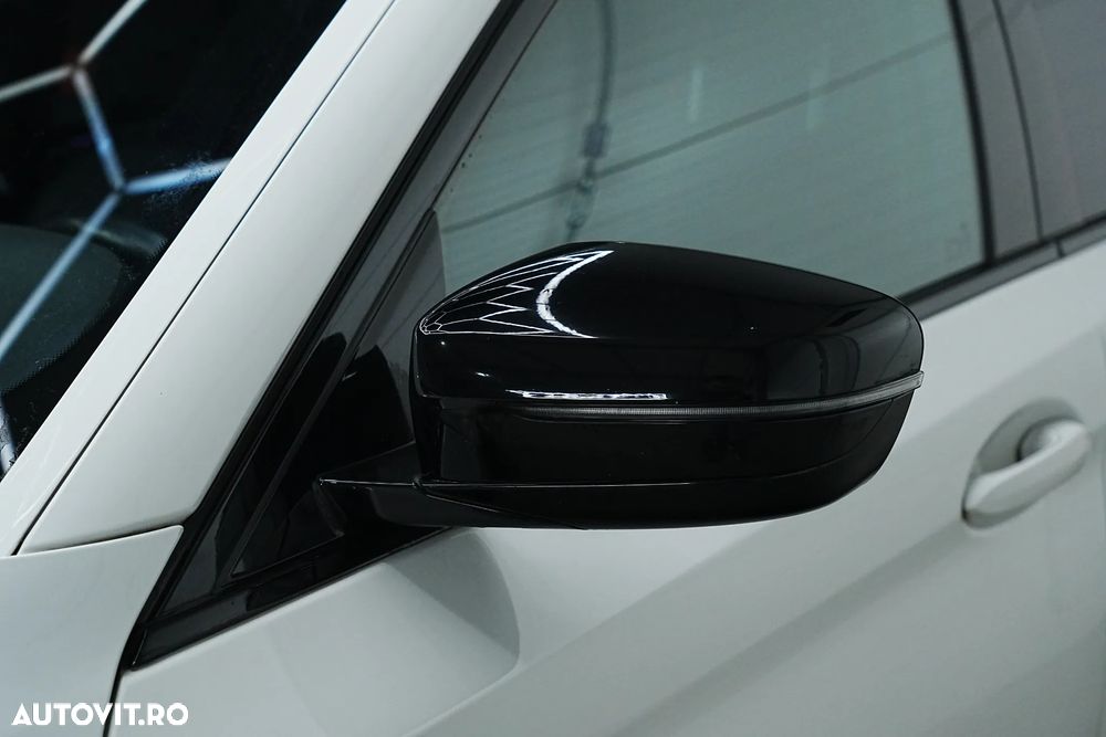 BMW Seria 5 520i Aut. M Sport Edition - 29