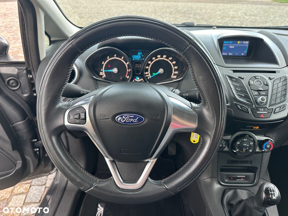 Ford Fiesta - 23