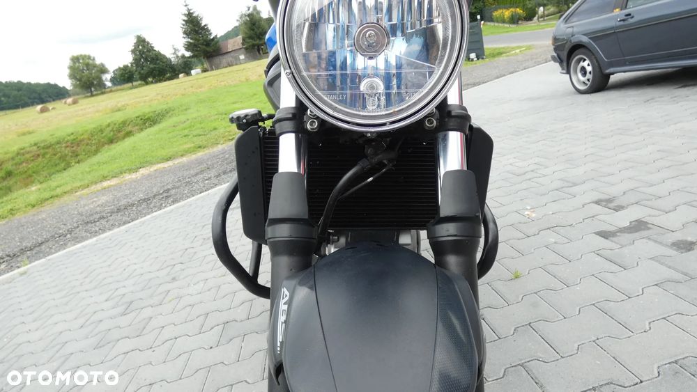 Suzuki SV - 17