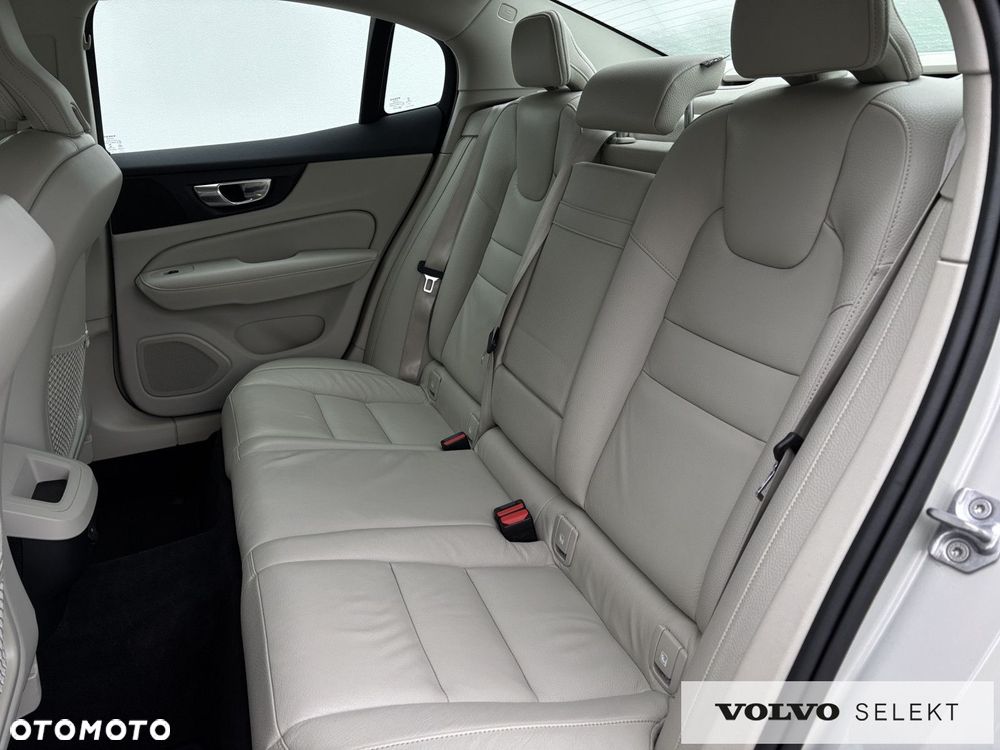 Volvo S60 - 21