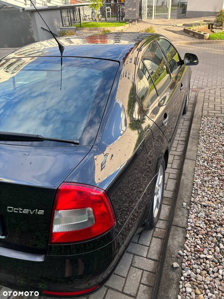 Skoda Octavia 1.6 Classic - 12
