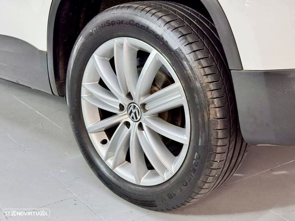 VW Tiguan 2.0 TDi Sport BlueMotion - 16