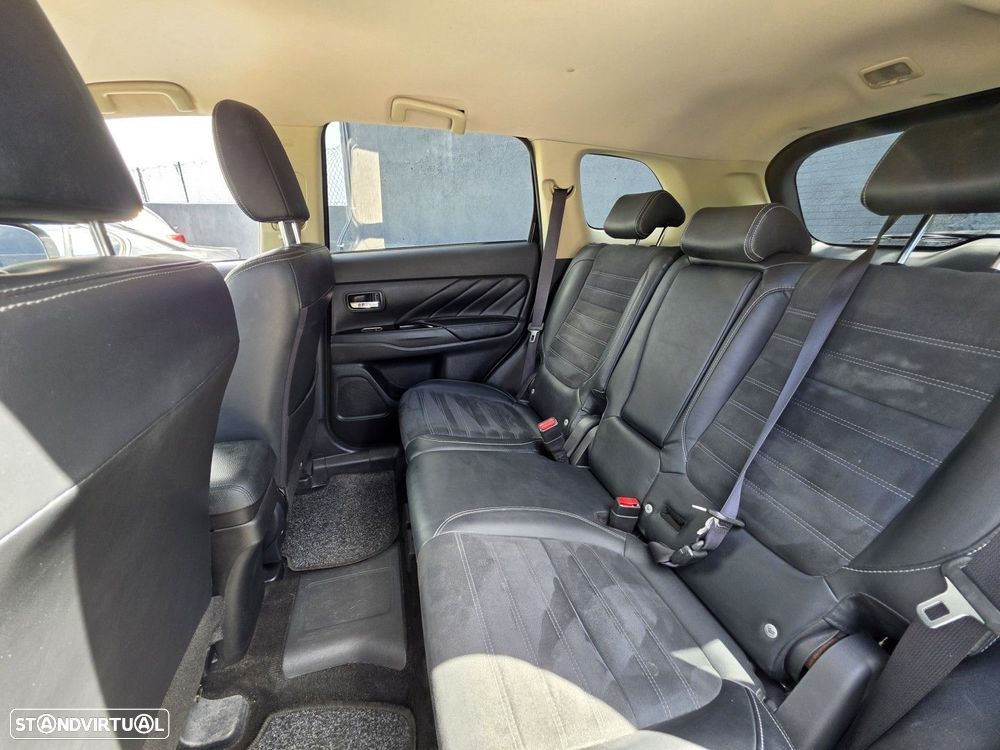 Mitsubishi Outlander 2.0 Intense Navi - 3
