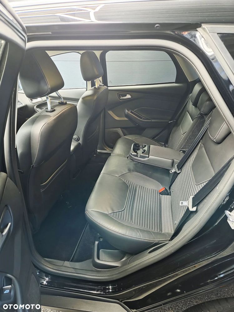 Ford Focus - 14