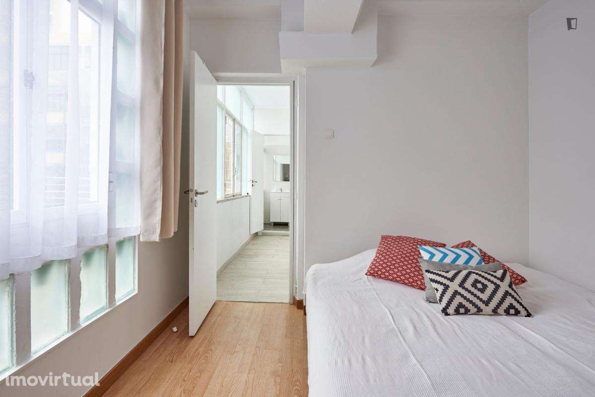 Quarto - localizado em Saldanha Lisbon - Grande imagem: 4/29