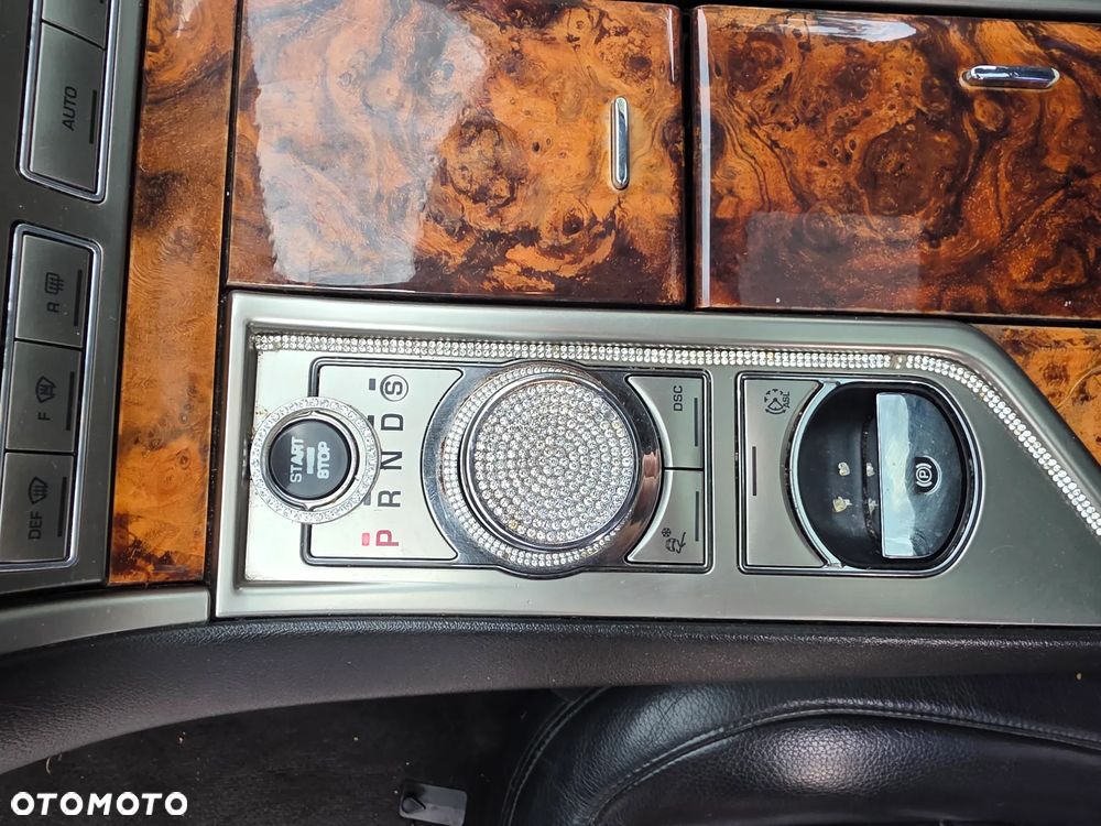 Jaguar XF 2.7 V6 D Premium Luxury - 15