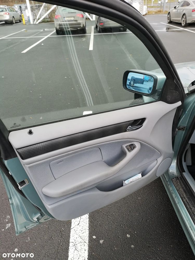 BMW Seria 3 316i - 16