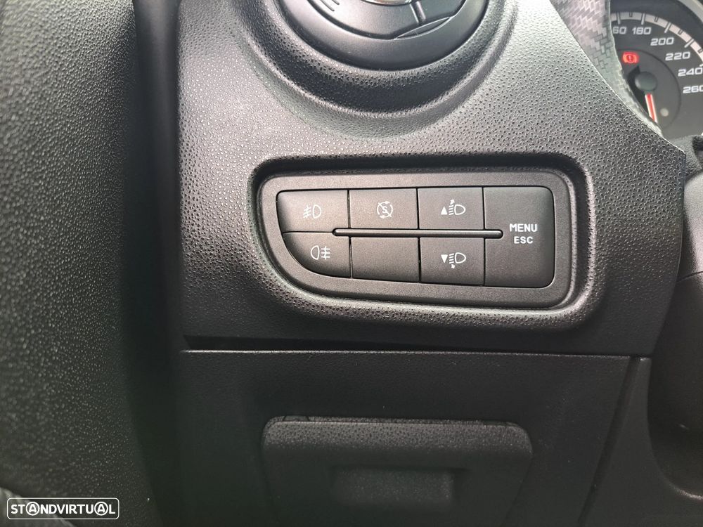 Alfa Romeo MiTo 1.3 JTD Distinctive - 15